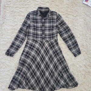 Banana Republic Size 6 Plaid Dress
